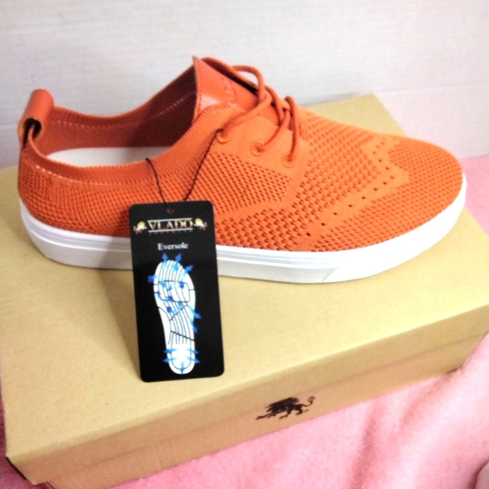 Vlado orange shoes in men's size 7.5 women's 9